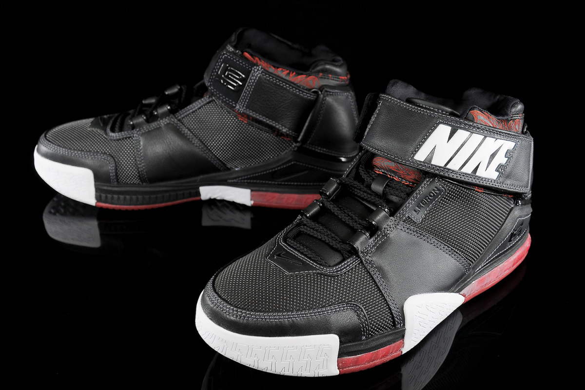 LeBron2_0.jpg